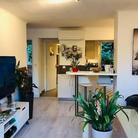 Apartment Bel - 50m2 A 7 Minutes Du Centre Au Calme *